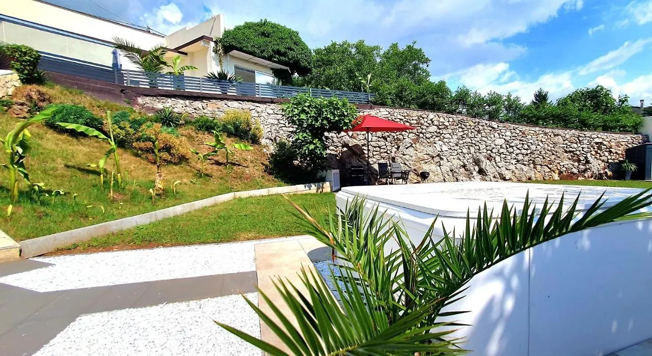 Modern Penthouse And Jacuzzi Apartments Opatija