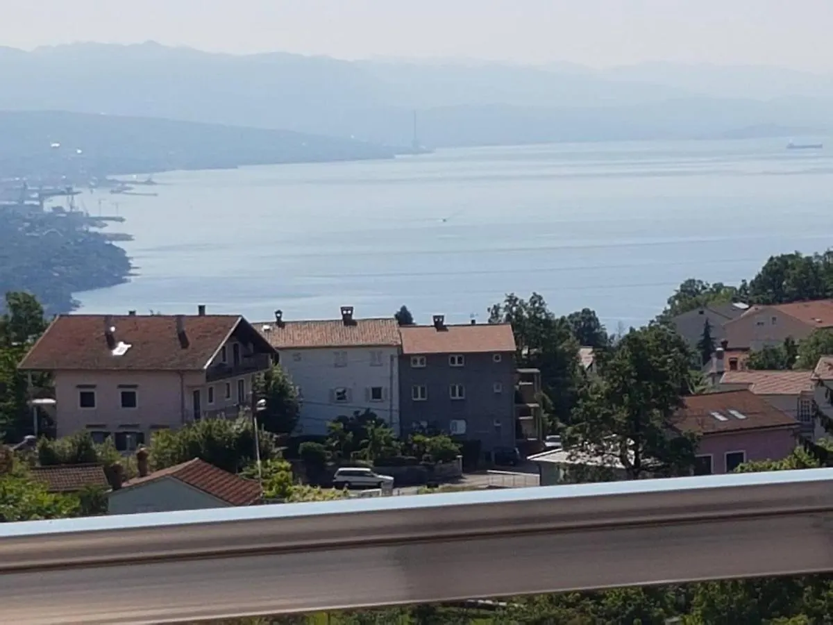 Modern Penthouse And Jacuzzi Apartments Opatija