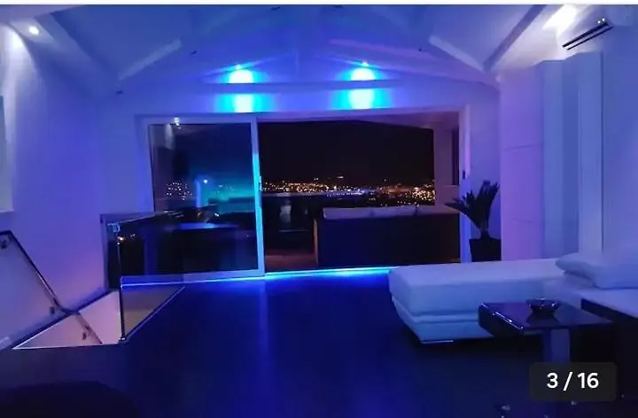 Modern Penthouse And Jacuzzi Apartments Opatija