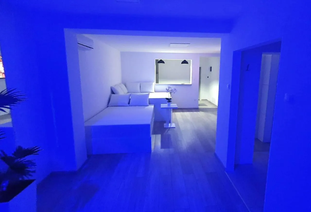 Modern Penthouse And Jacuzzi Apartments Opatija Croatia