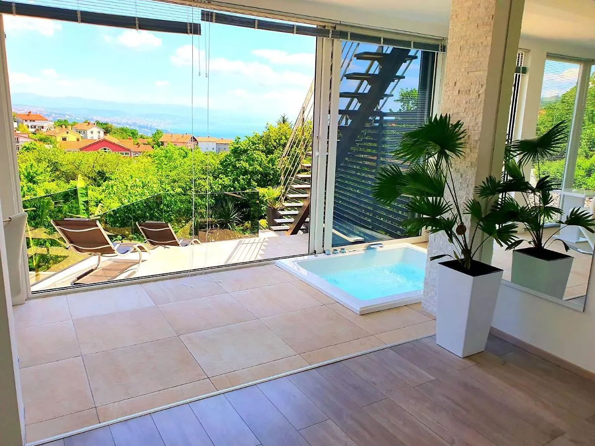 Modern Penthouse And Jacuzzi Apartments Opatija