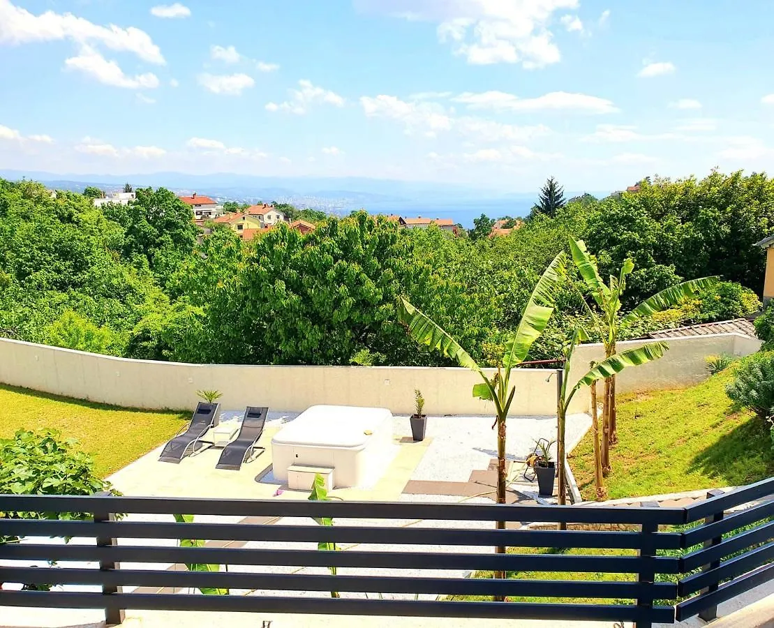 Modern Penthouse And Jacuzzi Apartments Opatija Croatia