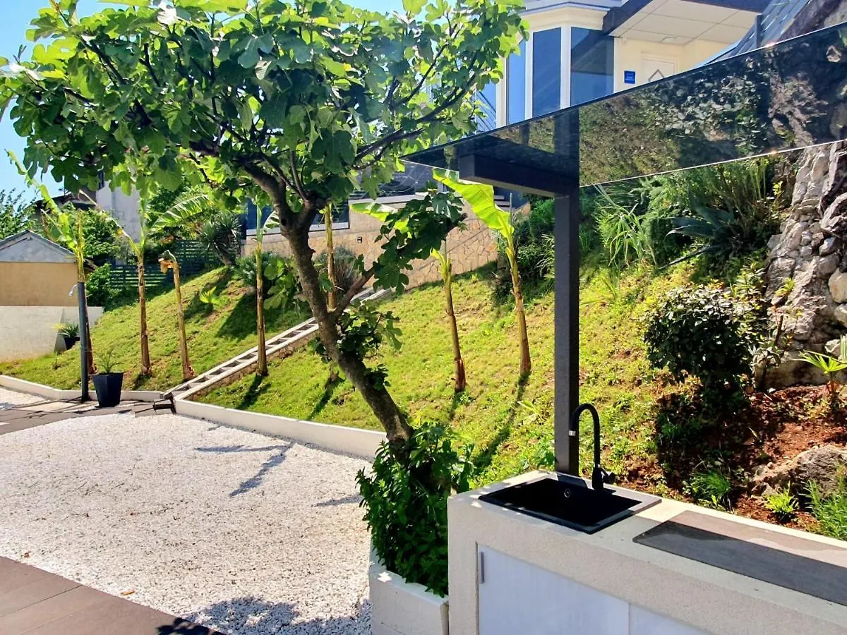 Modern Penthouse And Jacuzzi Apartments Opatija Chorvatsko