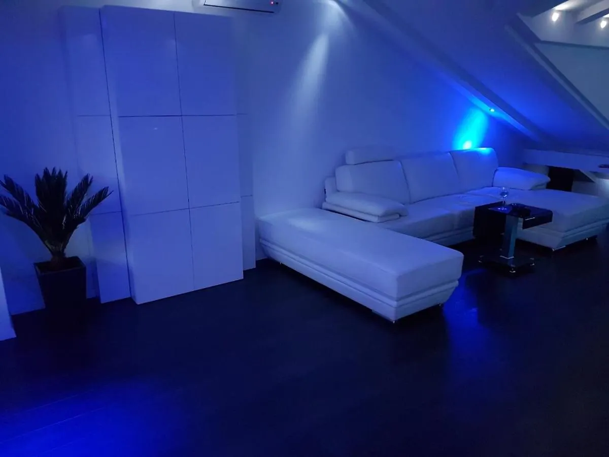 Modern Penthouse And Jacuzzi Apartments Opatija